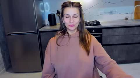 Snapshot of alexiayellow chatting on February 25, 2025, 12:03 am Alexia online show from February 25, 2025, 12:03 am