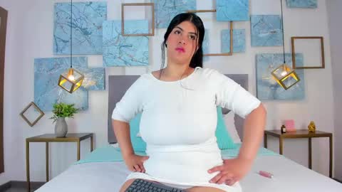Snapshot of alexiia_summer chatting on May 7, 2026, 1:16 pm ALEXIA online show from May 7, 2026, 1:16 pm
