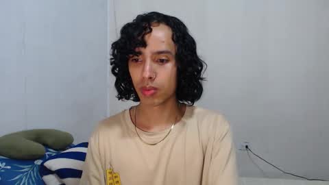 Snapshot of alexis21_ chatting on February 24, 2026, 11:19 am Alexis online show from February 24, 2026, 11:19 am