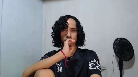 Snapshot of alexis21_ chatting on March 7, 2026, 9:50 am Alexis online show from March 7, 2026, 9:50 am