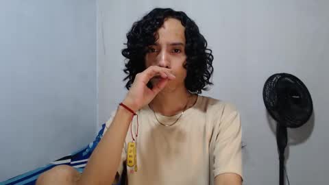 Snapshot of alexis21_ chatting on March 16, 2026, 10:30 am Alexis online show from March 16, 2026, 10:30 am