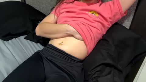 Snapshot of alexis_696969 chatting on January 2, 2025, 7:33 am Alexis online show from January 2, 2025, 7:33 am