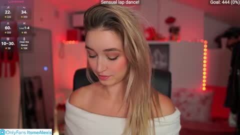 Snapshot of alexis___texas chatting on November 2, 2025, 7:05 pm Alexis Texas online show from November 2, 2025, 7:05 pm