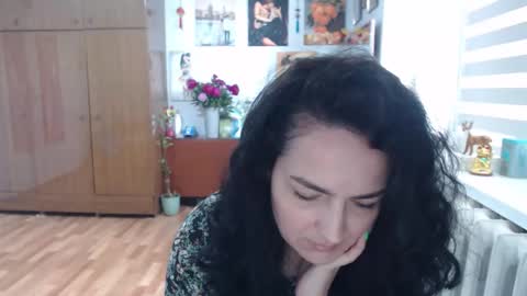 Snapshot of alexismillers chatting on May 28, 2026, 9:06 am AlexisMillers online show from May 28, 2026, 9:06 am