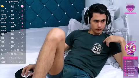 Alexis online show from March 11, 2025, 10:29 am