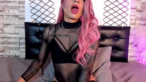 Alexjhonsson online show from January 25, 2025, 12:05 pm