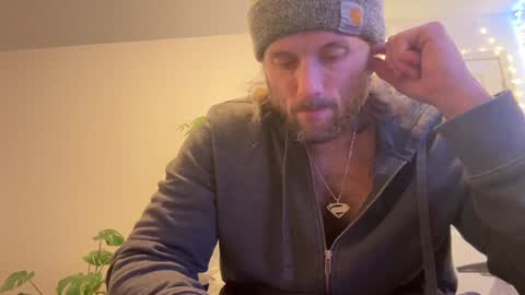 Alex Mann online show from January 17, 2025, 2:29 am