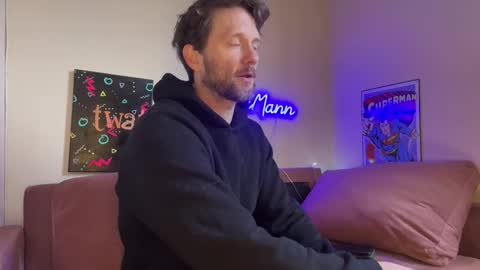 Alex Mann online show from March 15, 2026, 4:57 pm