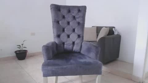 Snapshot of alexmaximuss chatting on January 26, 2025, 7:52 pm Maximuss online show from January 26, 2025, 7:52 pm