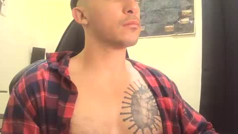 Alexxx online show from December 4, 2025, 4:59 pm