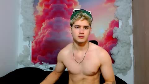 Alex online show from December 2, 2025, 7:20 pm