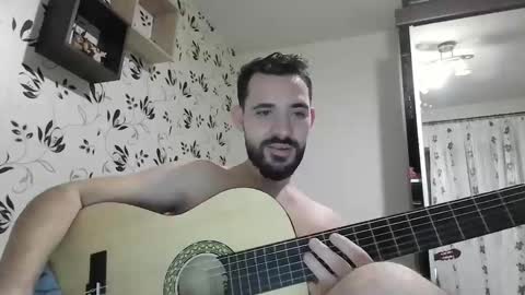 Snapshot of alexro99 chatting on November 18, 2025, 10:14 pm alexro99 online show from November 18, 2025, 10:14 pm