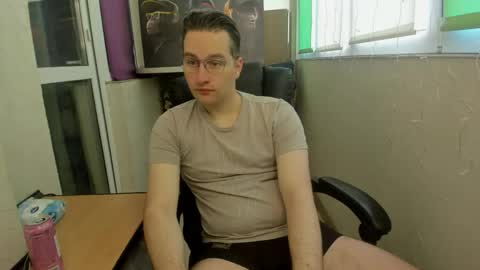 alexs9xtime online show from May 17, 2026, 1:18 pm