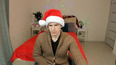 Snapshot of alexs_771 chatting on December 28, 2024, 12:35 pm Dennis online show from December 28, 2024, 12:35 pm