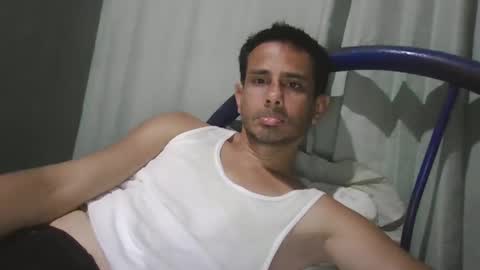 Snapshot of alextico1 chatting on December 7, 2024, 5:26 am Alex online show from December 7, 2024, 5:26 am