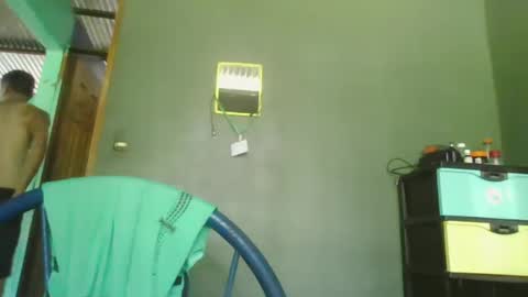 Snapshot of alextico1 chatting on October 14, 2025, 6:52 pm Alex online show from October 14, 2025, 6:52 pm