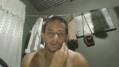 Snapshot of alextico1 chatting on October 22, 2025, 6:46 am Alex online show from October 22, 2025, 6:46 am