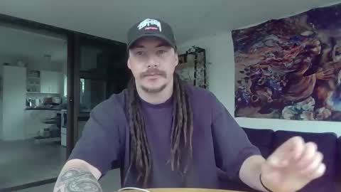 Alex online show from October 27, 2025, 1:42 am