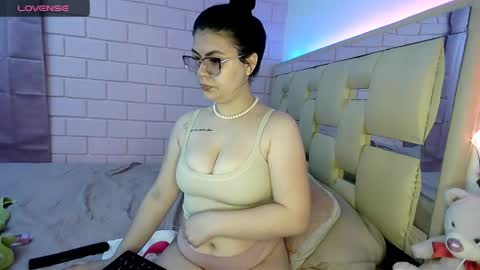 Snapshot of alexxa_12 chatting on May 16, 2026, 7:38 am Alexa online show from May 16, 2026, 7:38 am