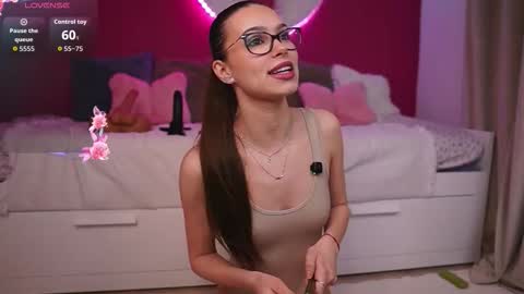 Alexxis Rae online show from March 8, 2026, 4:16 am