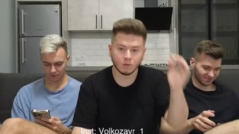 AlexDimaIgor online show from October 15, 2025, 8:31 pm