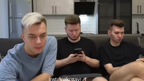 AlexDimaIgor online show from October 19, 2025, 1:23 pm