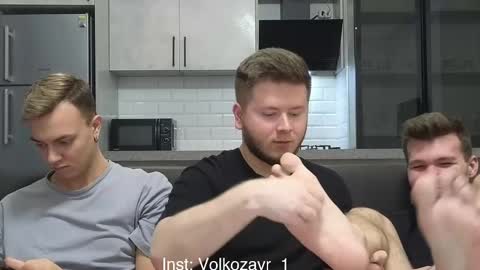 AlexDimaIgor online show from December 18, 2025, 8:04 pm