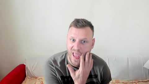 Snapshot of alexyno2020 chatting on January 28, 2025, 10:12 am alexyno2022 ONLYFANS online show from January 28, 2025, 10:12 am