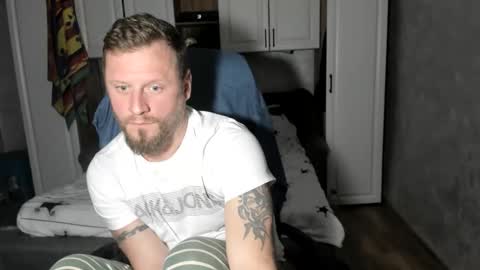 Snapshot of alexyno2020 chatting on October 26, 2025, 12:22 pm alexyno2022 ONLYFANS online show from October 26, 2025, 12:22 pm