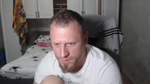 Snapshot of alexyno2020 chatting on October 27, 2025, 9:41 pm alexyno2022 ONLYFANS online show from October 27, 2025, 9:41 pm