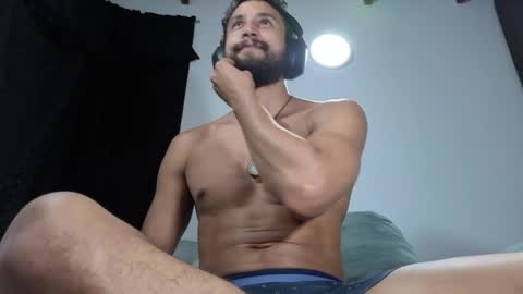 Snapshot of alferiel chatting on October 25, 2025, 3:36 am Alferiel online show from October 25, 2025, 3:36 am