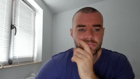 Snapshot of alfiesolomons87 chatting on October 29, 2025, 8:38 am alfiesolomons87 online show from October 29, 2025, 8:38 am