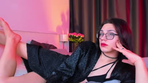 Snapshot of alfred_jones chatting on January 26, 2025, 12:58 am Alfreda online show from January 26, 2025, 12:58 am