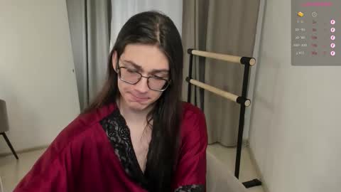 Snapshot of alfred_jones chatting on November 27, 2025, 11:23 am Alfreda online show from November 27, 2025, 11:23 am