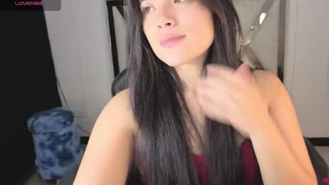 Carolina Join The Fan Club  online show from April 30, 2026, 11:42 pm