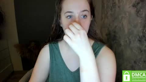 Snapshot of aliaa_ chatting on June 22, 2026, 1:51 am aliaa_ online show from June 22, 2026, 1:51 am