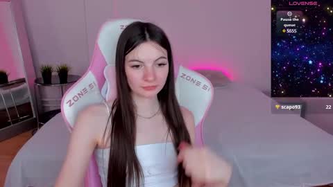 alic_black online show from March 7, 2025, 4:13 am