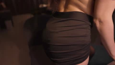 Snapshot of alica_moon_ chatting on November 23, 2025, 11:04 pm Ali online show from November 23, 2025, 11:04 pm