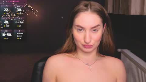 Snapshot of alicafoxis chatting on May 14, 2026, 6:15 pm Alica online show from May 14, 2026, 6:15 pm