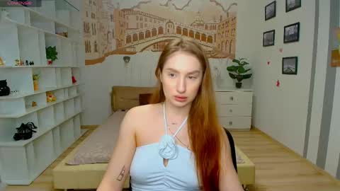 Snapshot of alicafoxis chatting on May 18, 2026, 5:08 pm Alica online show from May 18, 2026, 5:08 pm