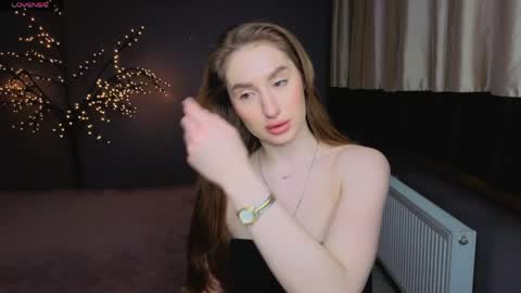 Snapshot of alicafoxis chatting on May 29, 2026, 6:06 pm Alica online show from May 29, 2026, 6:06 pm