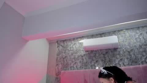 alicia online show from July 6, 2026, 3:03 pm