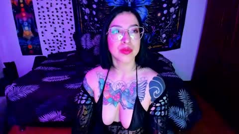 ALiCE ROSE online show from April 21, 2026, 11:38 am