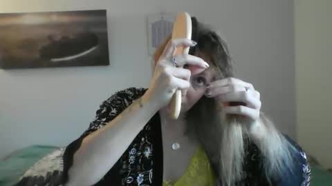 Snapshot of alice8363 chatting on December 17, 2024, 8:12 am Alice online show from December 17, 2024, 8:12 am