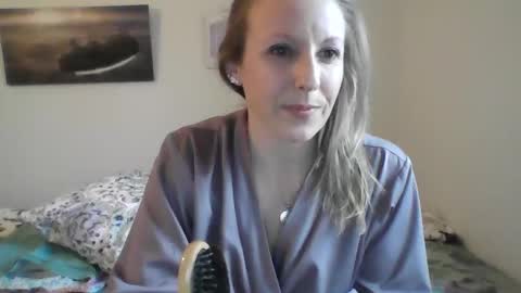 Snapshot of alice8363 chatting on January 18, 2025, 9:13 am Alice online show from January 18, 2025, 9:13 am