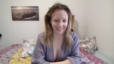 Snapshot of alice8363 chatting on March 12, 2025, 2:56 pm Alice online show from March 12, 2025, 2:56 pm