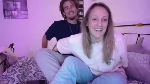 Snapshot of alice8363 chatting on November 3, 2025, 4:19 pm Alice online show from November 3, 2025, 4:19 pm