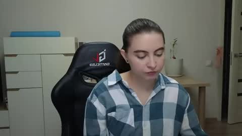 Alice online show from April 26, 2026, 7:11 pm