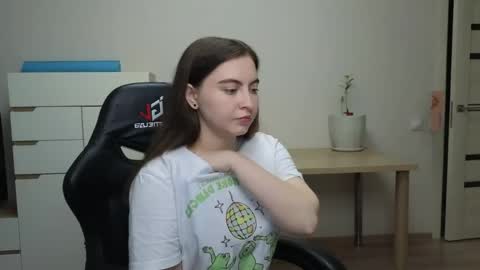 Alice online show from April 29, 2026, 4:22 pm