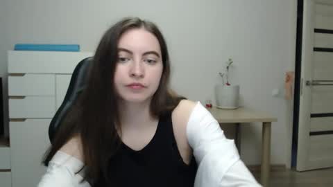 Alice online show from June 9, 2026, 6:30 pm